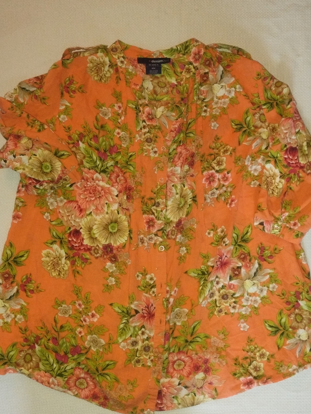 Denim 24/7 Size 18W Orange Floral Button-Front Blouse
